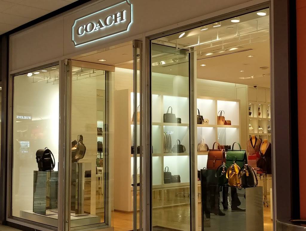 COACH | 1400 Willowbrook Mall Space 1418, Wayne, NJ 07470, USA | Phone: (973) 256-1992