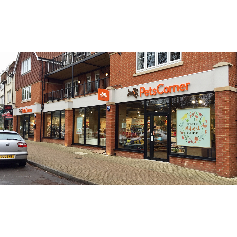 Pets Corner Kingswood | 3 Waterhouse Ln, Lower Kingswood, Banstead, Tadworth KT20 6EB, UK | Phone: 01737 354051