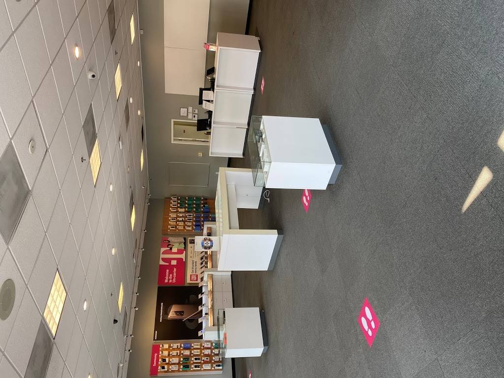 T-Mobile | 1764 E Hammer Ln, Stockton, CA 95210, USA | Phone: (209) 451-9846