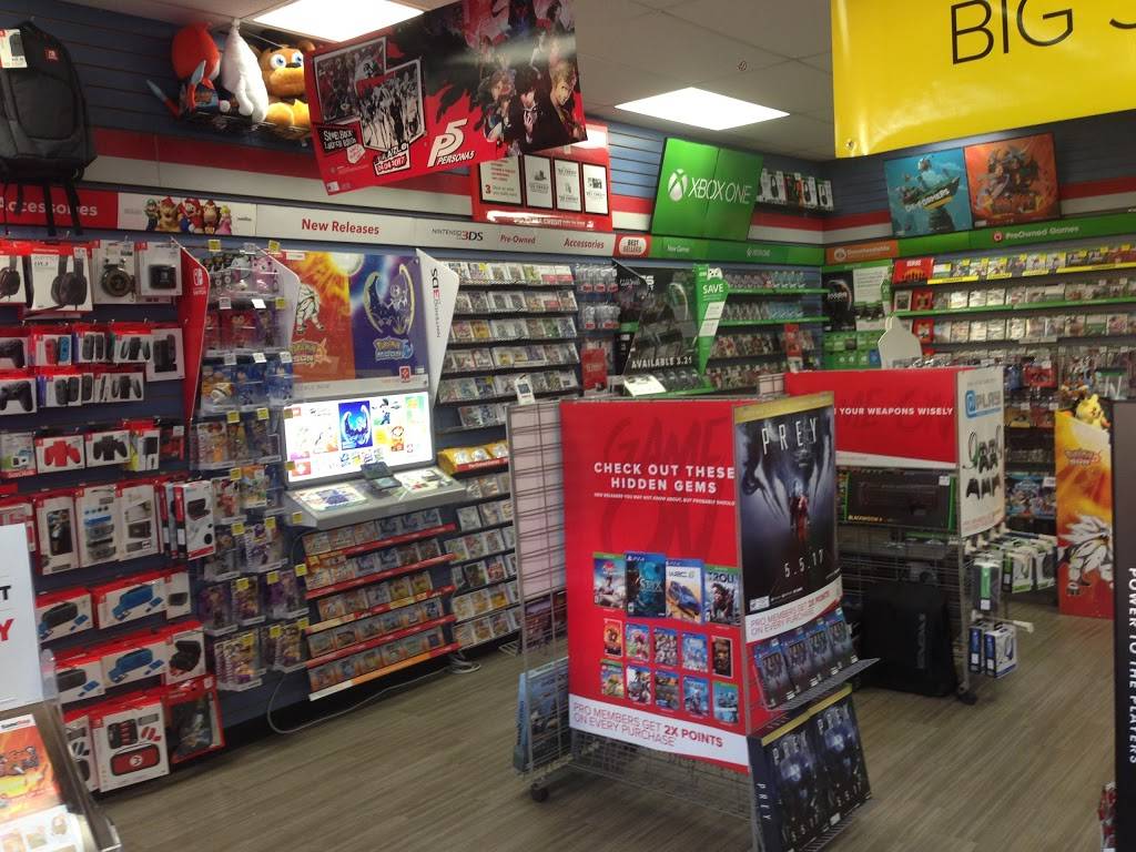 GameStop | 2040 E Rio Salado Pkwy, Tempe, AZ 85281, USA | Phone: (480) 968-2303