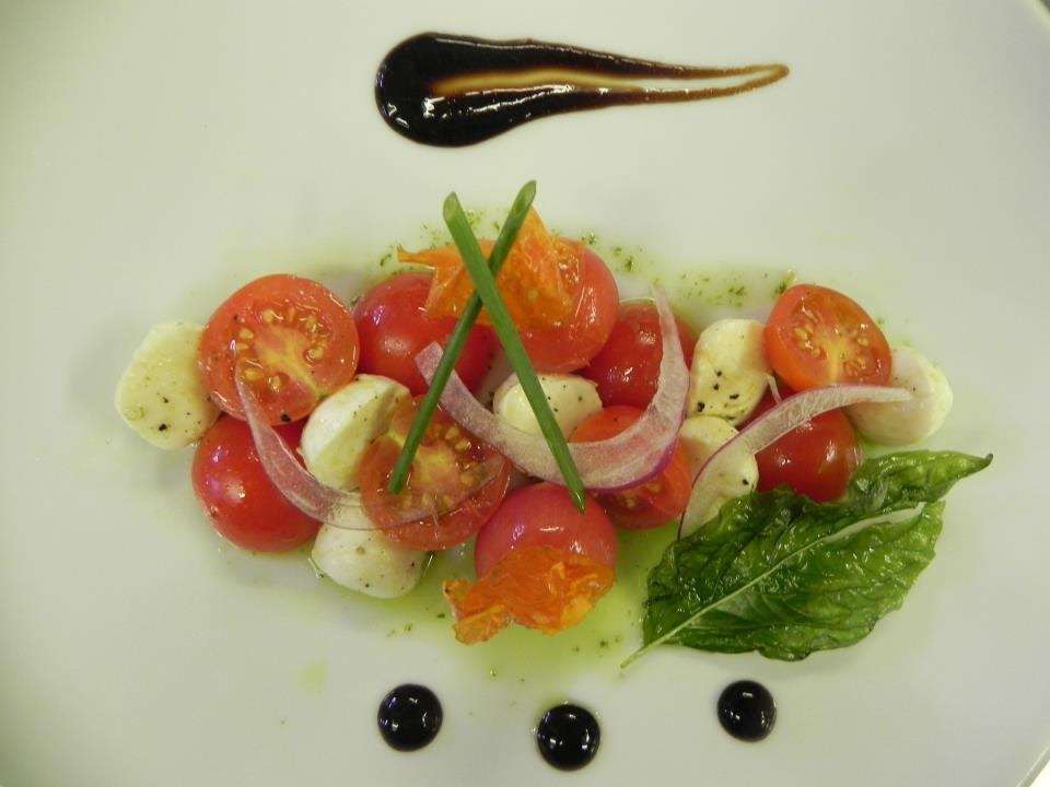 Vineripe Grill | 1281 W Roxbury Pkwy, Chestnut Hill, MA 02467, USA | Phone: (617) 278-4000