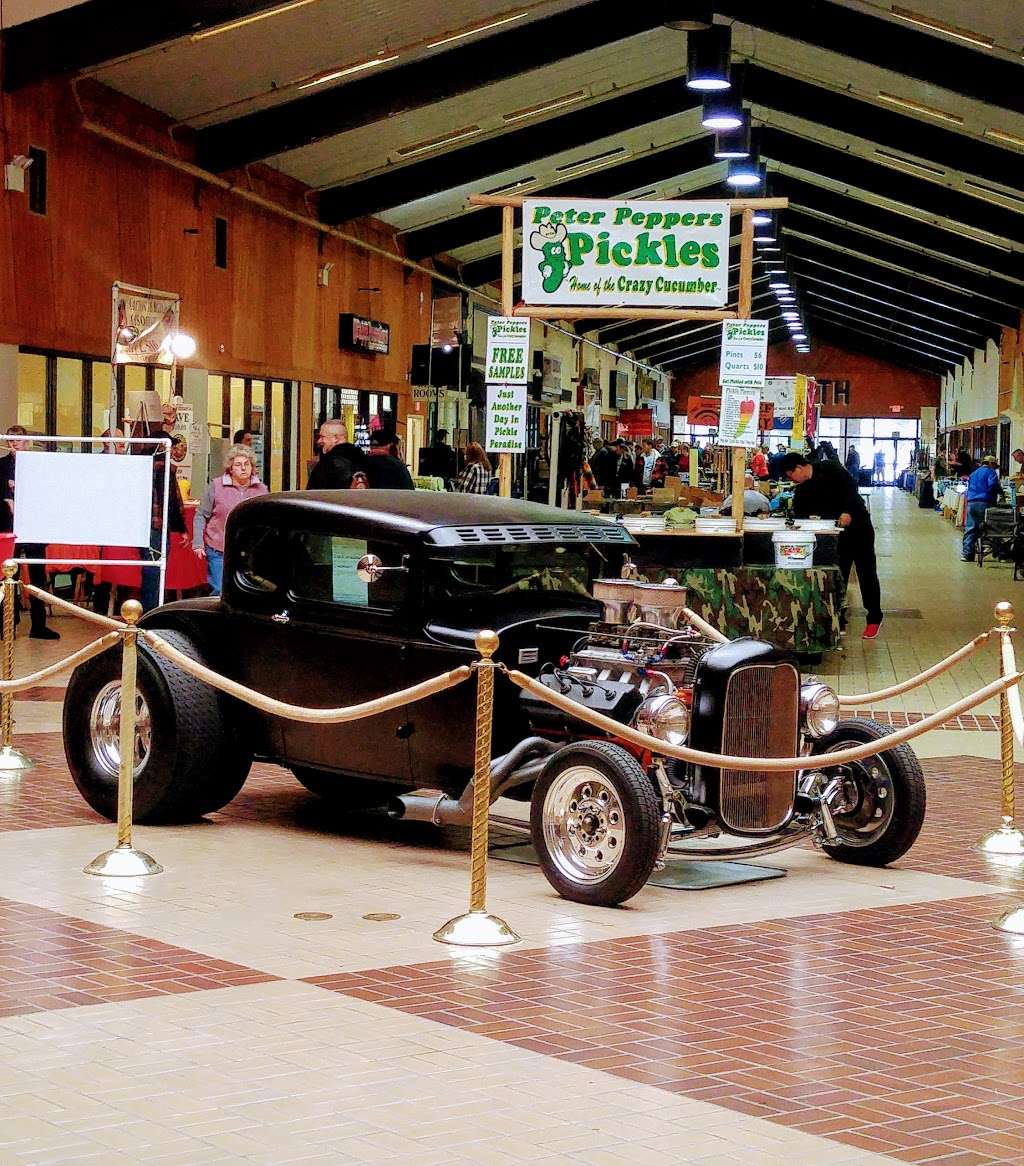 Center 6180 Rd, PA 19543, USA