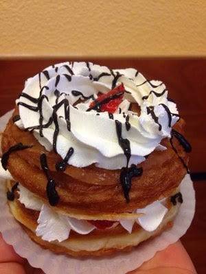 Golden Donuts | 8411 Elk Grove Florin Rd, Elk Grove, CA 95624, USA | Phone: (916) 681-5141