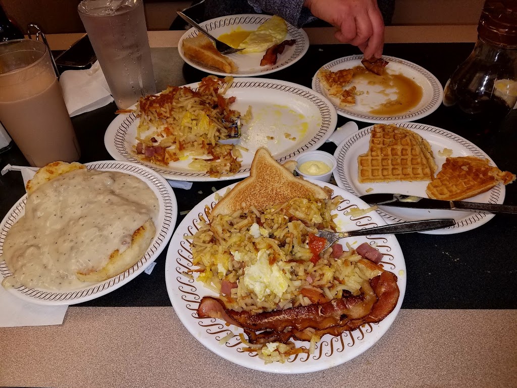 Waffle House | 10563 Dixie Hwy, Louisville, KY 40272, USA | Phone: (502) 995-5644