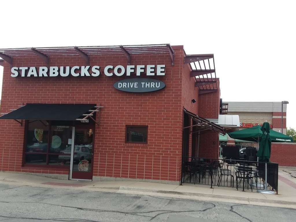 Starbucks | 1427 Lee St, Des Plaines, IL 60018, USA | Phone: (847) 298-5270