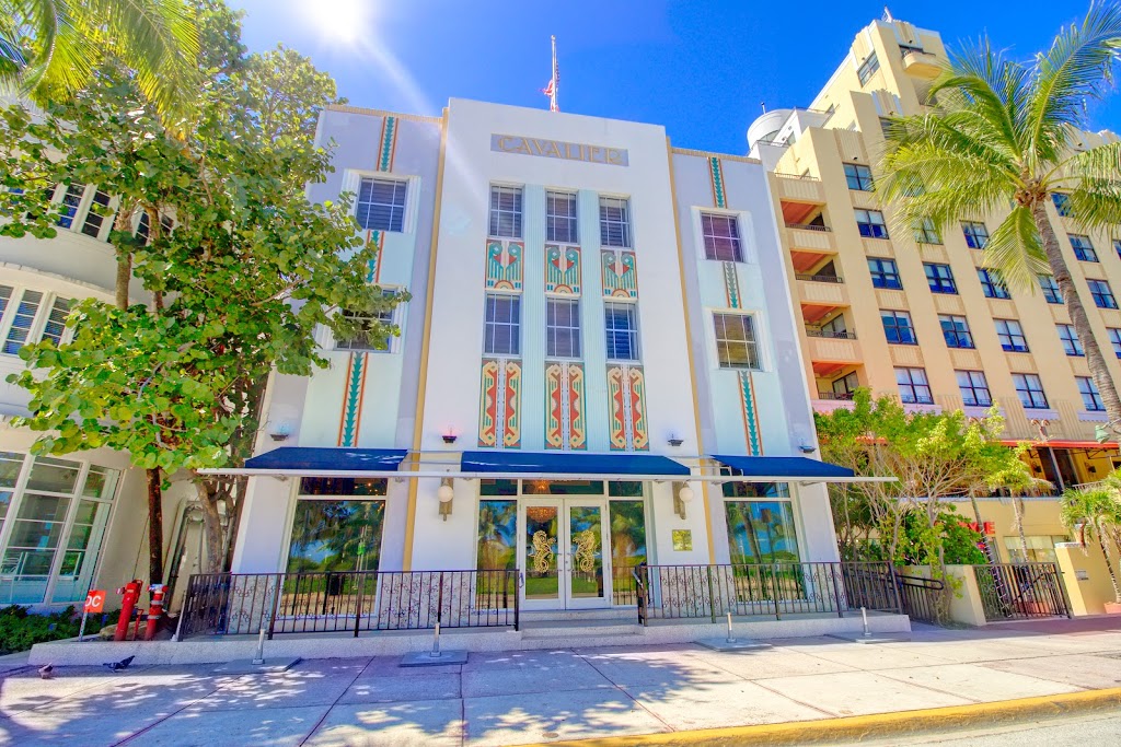 Cavalier South Beach Hotel | 1320 Ocean Dr, Miami Beach, FL 33139, USA | Phone: (305) 673-1199
