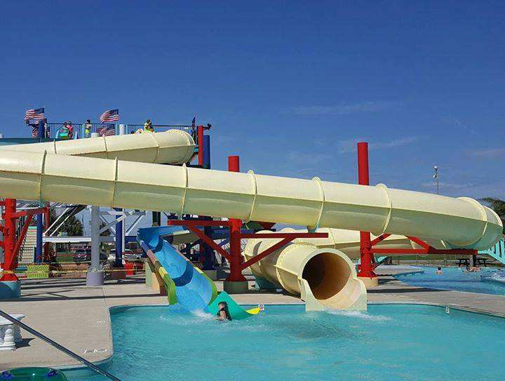 FUN TOWN WATER PARK | 995 Noble Carl Dr, Crystal Beach, TX 77650, USA | Phone: (409) 684-1755