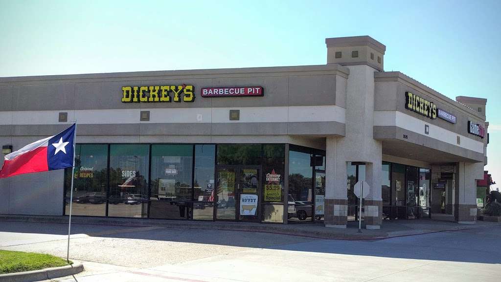 Dickeys Barbecue Pit | 2626 N Josey Ln #112, Carrollton, TX 75007, USA | Phone: (972) 446-2700