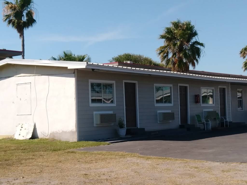 Catalina Motel Corpus Christi, Texas | 4333 Ocean Dr, Corpus Christi, TX 78412 | Phone: (361) 855-7331