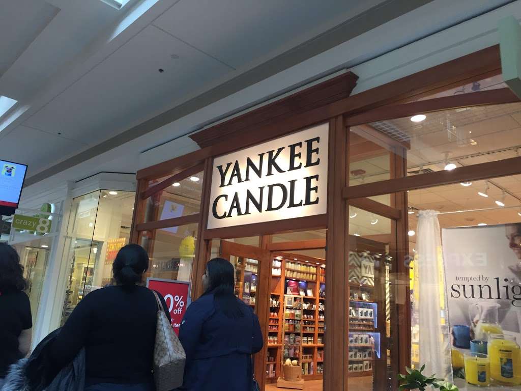 Yankee Candle | 601 Donald Lynch Blvd, Marlborough, MA 01752, USA | Phone: (508) 460-3367