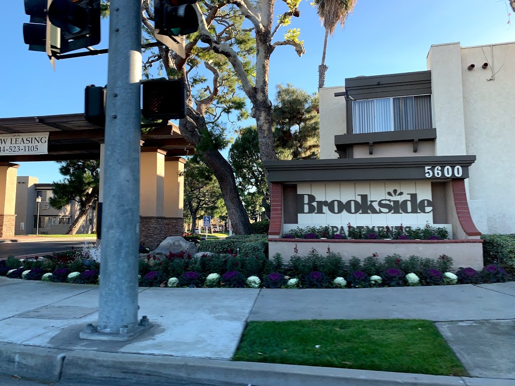 Brookside Apartments | 5600 Orangethorpe Ave, La Palma, CA 90623 | Phone: (714) 523-1105