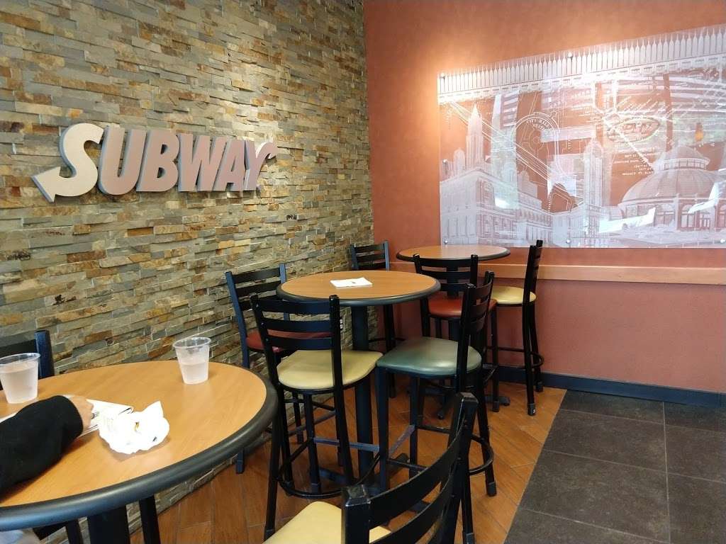 Subway | 10571 N, US-301, Oxford, FL 34785, USA | Phone: (352) 748-4034