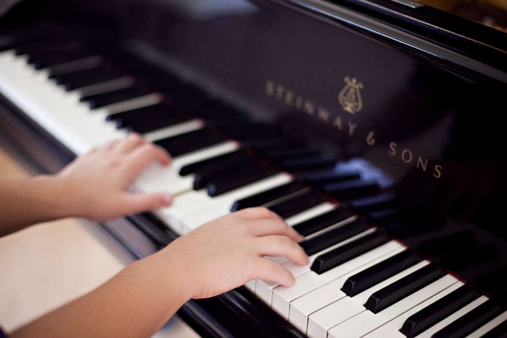 Lessons.com - Piano Lessons | 4 Lafayette Cir, Downingtown, PA 19335, USA | Phone: (877) 377-3504