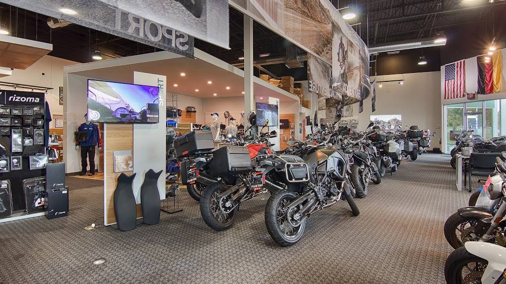 Gateway BMW Motorcycles | 2690 Masterson Ave, St. Louis, MO 63114, USA | Phone: (314) 427-9090