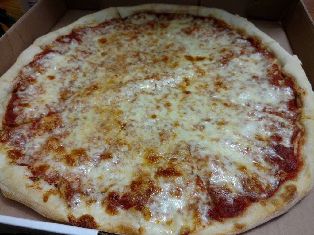 Sunnys Pizza | 7720 Interchange Rd, Lehighton, PA 18235, USA | Phone: (610) 377-3266