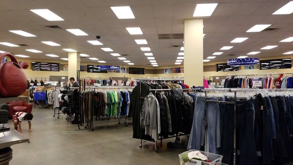 Goodwill - Mt. Island | 2905 Mt Holly-Huntersville Rd, Charlotte, NC 28214 | Phone: (704) 916-3344