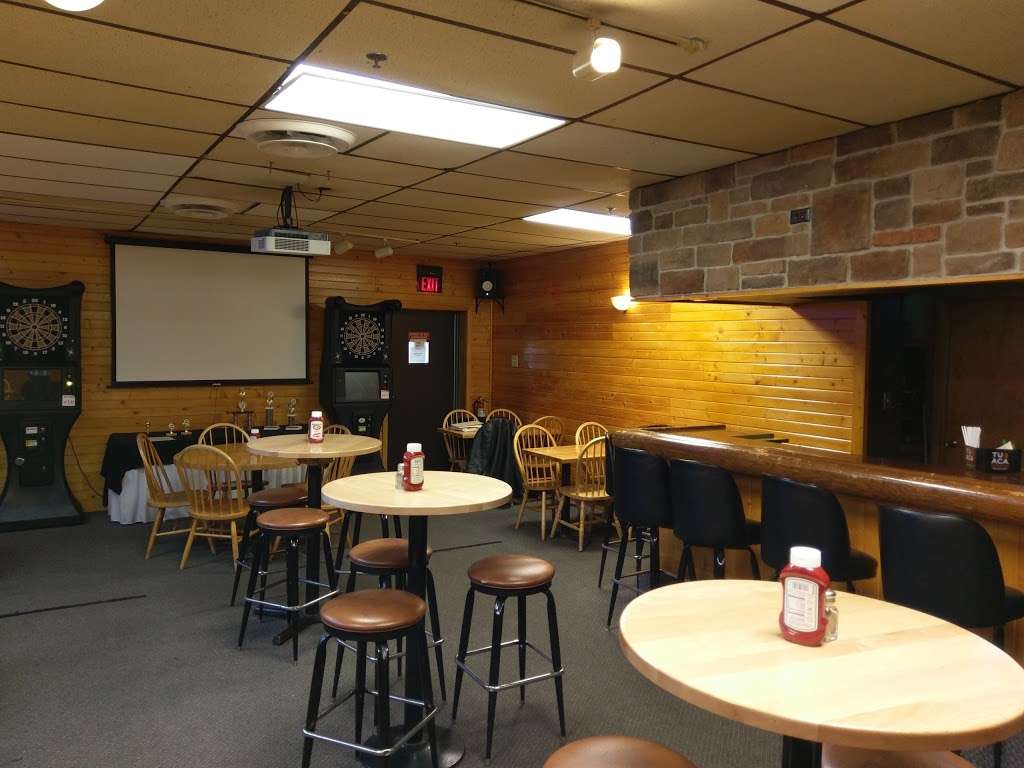 Club Paragon | 3578 S 108th St, Greenfield, WI 53228, USA | Phone: (414) 541-9270