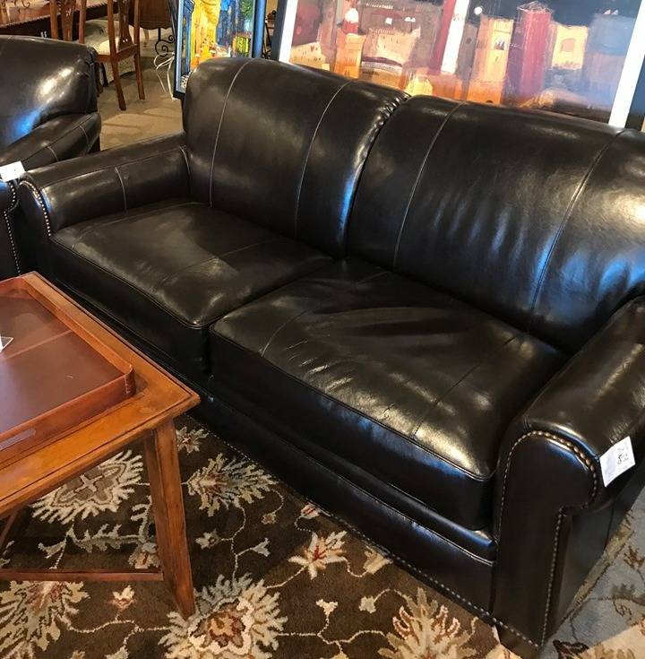 Snooty Fox Furniture Den - Affordable Quality Consignment Store | 11354 Montgomery Rd, Cincinnati, OH 45249 | Phone: (513) 489-8100