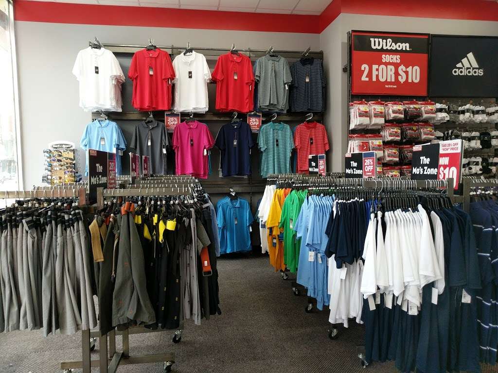 Modells Sporting Goods | 2839 John F. Kennedy Blvd, Jersey City, NJ 07306, USA | Phone: (201) 946-6734