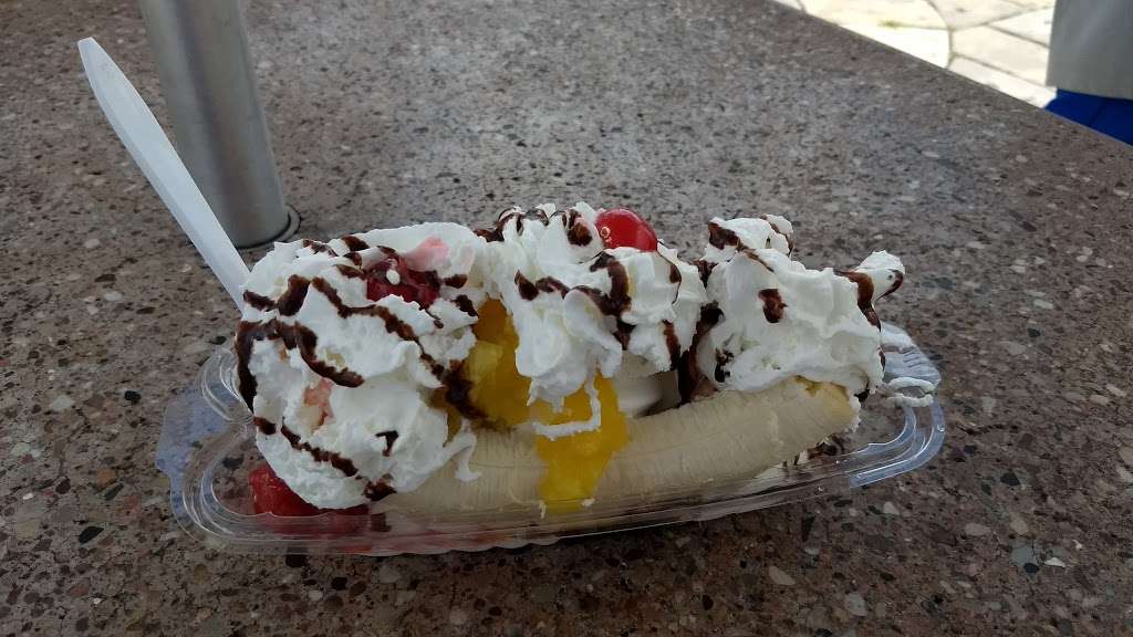 Swirlies Soft-Serve Ice Cream | 9901 Pennsylvania Ave, Manassas, VA 20110, USA | Phone: (703) 361-3830