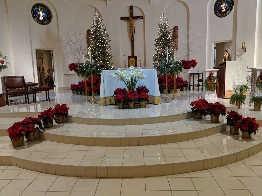 St Mary of the Lake Church | 718 W Buffalo St, New Buffalo, MI 49117, USA | Phone: (269) 469-2637
