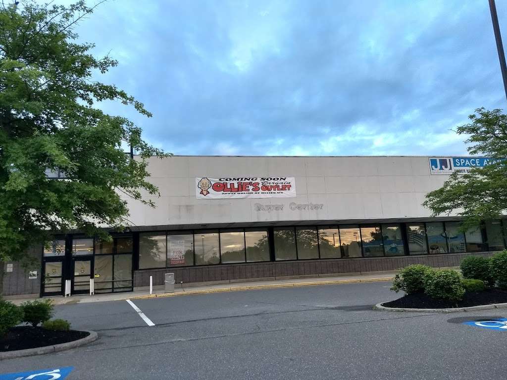 Indian Head Shopping Center | 1334 U.S. 9, Toms River, NJ 08755, USA