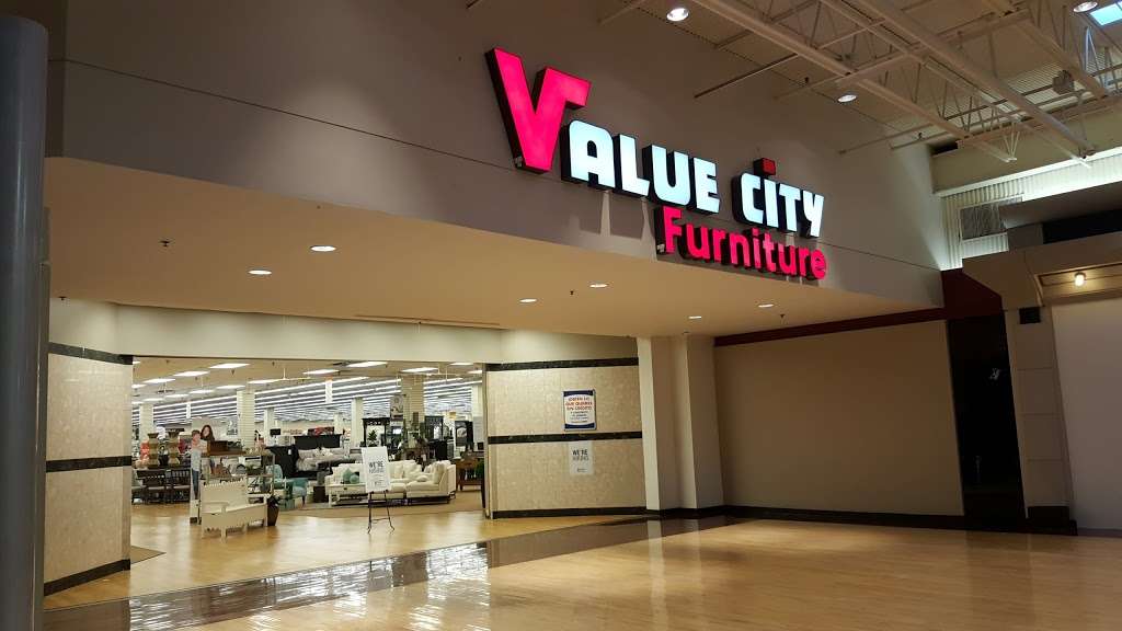 Value City Furniture | 6116 Grand Ave, Gurnee, IL 60031, USA | Phone: (847) 596-3029