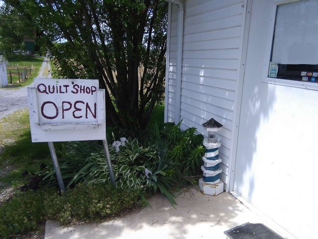 Quarry Hill Quilts & Cedar Chests | 150 Quarry Hill Rd, Shippensburg, PA 17257, USA | Phone: (717) 776-7942