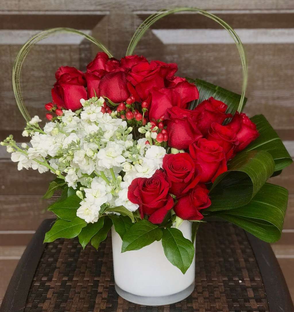 Hayal Flowers Miami | 4120 SW 143rd Ave, Miramar, FL 33027, USA | Phone: (786) 226-4214