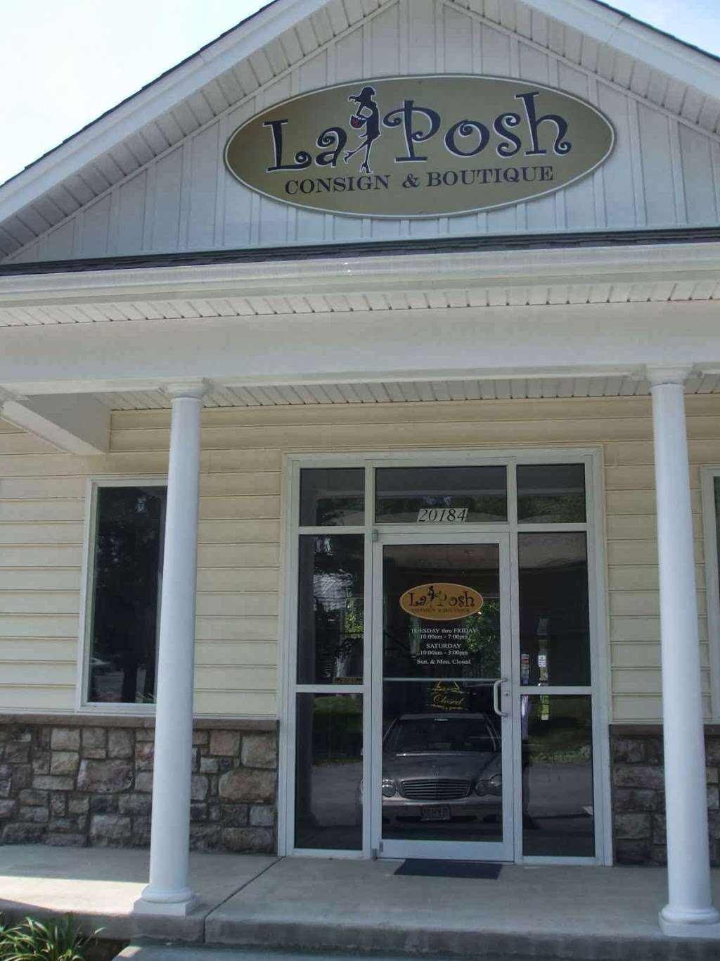 La Posh Consign & Boutique | 20184 Point Lookout Rd, Great Mills, MD 20634