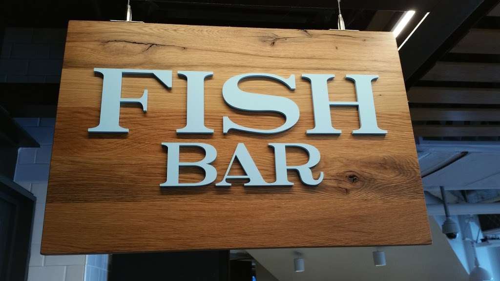 Fish Bar | 600 E Grand Ave, Chicago, IL 60611 | Phone: (312) 624-8017
