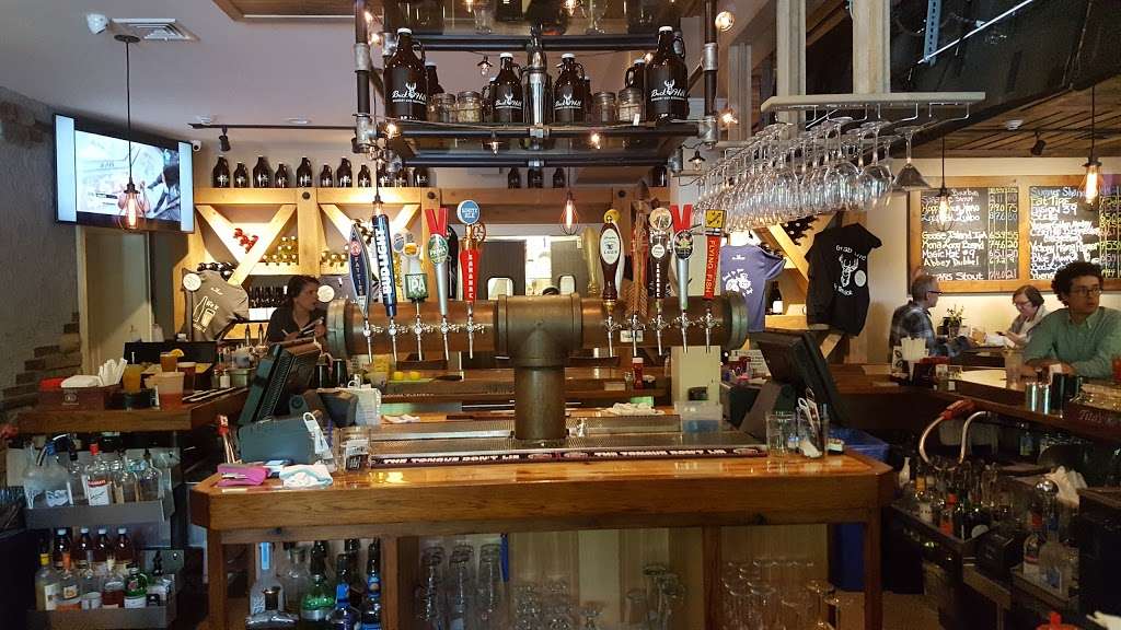 Buck Hill Brewery & Restaurant | 45 NJ-94, Blairstown, NJ 07825, USA | Phone: (908) 854-5300