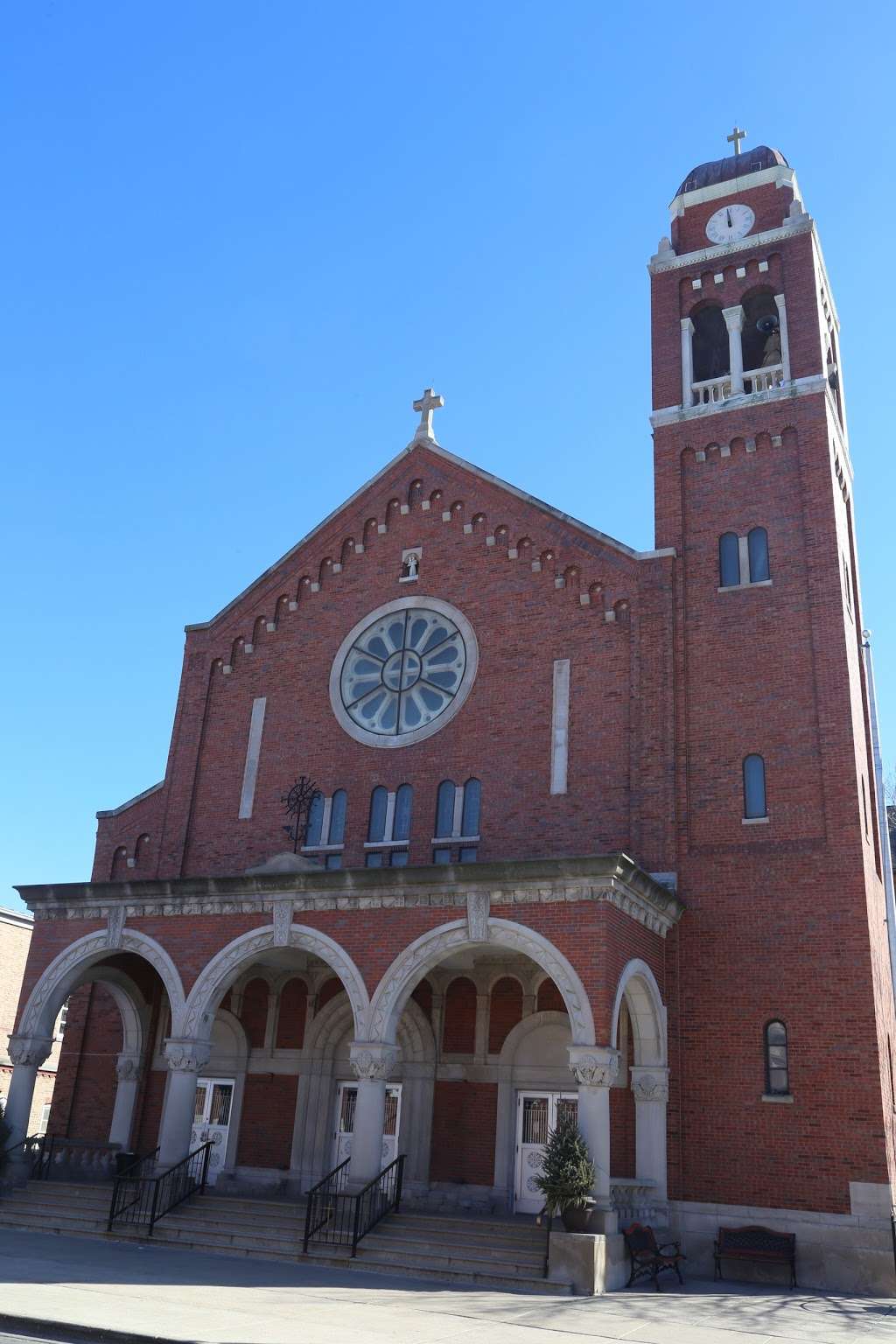 Saint Anthony Catholic Church | 1510 S 49th Ct, Cicero, IL 60804, USA | Phone: (708) 652-0231