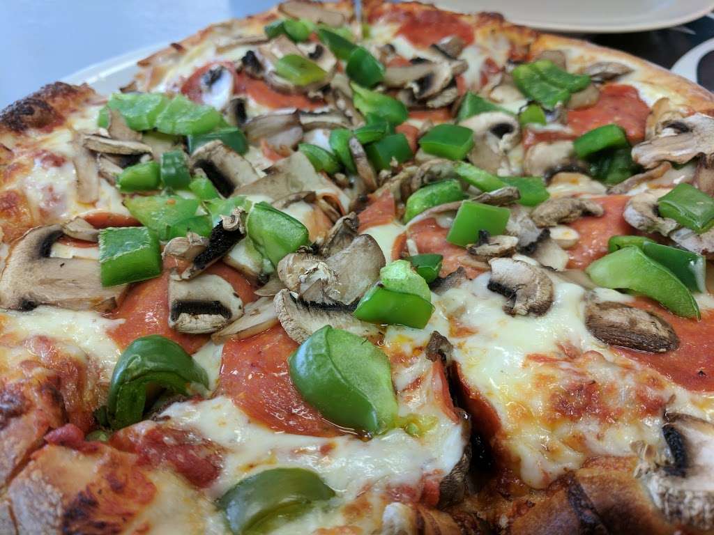 DiMaggios Pizzeria | 8056 California City Blvd, California City, CA 93505, USA | Phone: (760) 338-3601