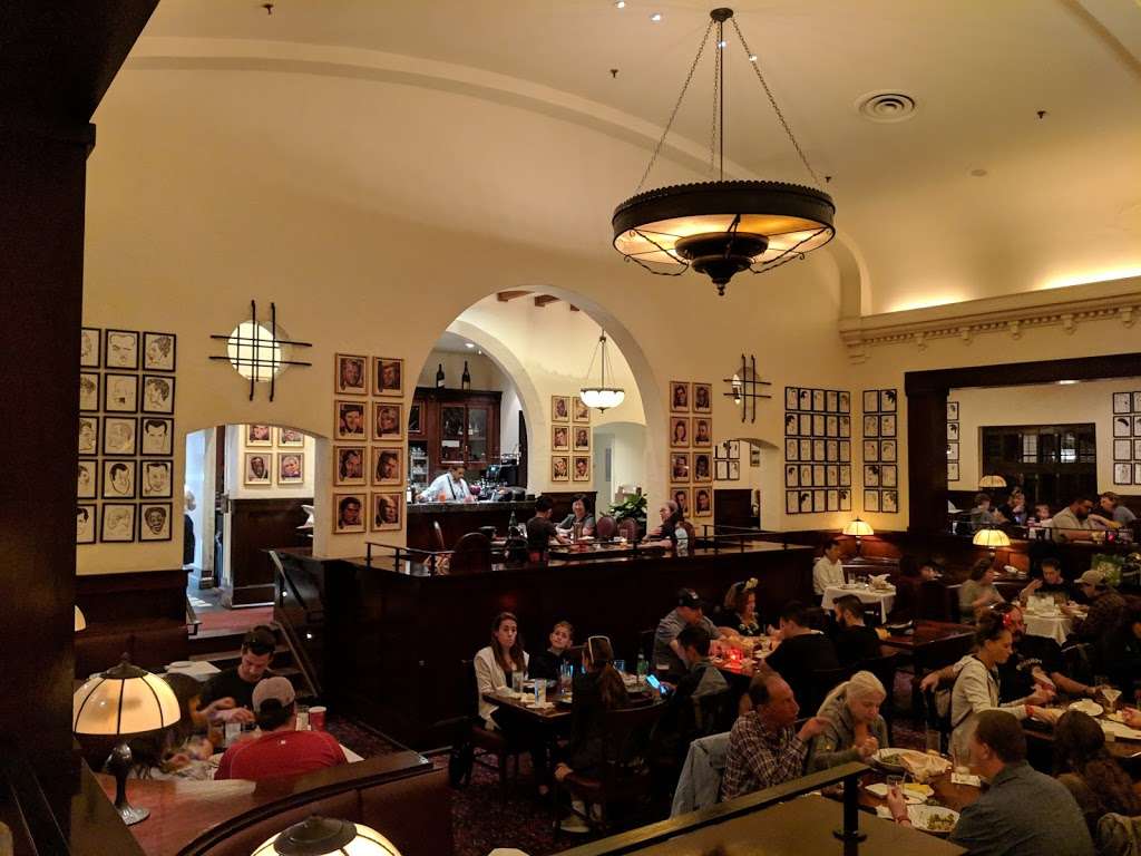 The Hollywood Brown Derby | 351 S Studio Dr, Orlando, FL 32830, USA | Phone: (407) 939-3463