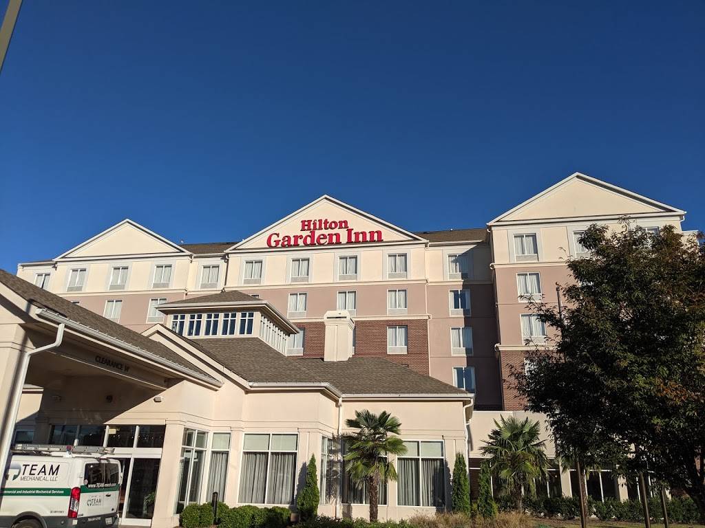 Hilton Garden Inn Charlotte/Concord | 7831 Gateway Ln NW, Concord, NC 28027, USA | Phone: (704) 979-2900