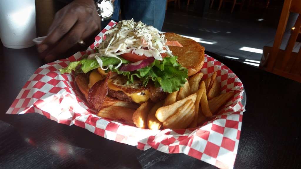 Beyond Burger | 10510 Emmett F Lowry Expy, Texas City, TX 77591, USA | Phone: (409) 986-7832