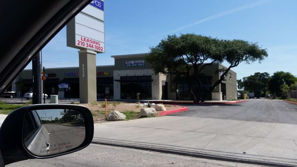Pearsall Pointe Shopping Center | San Antonio, TX 78242