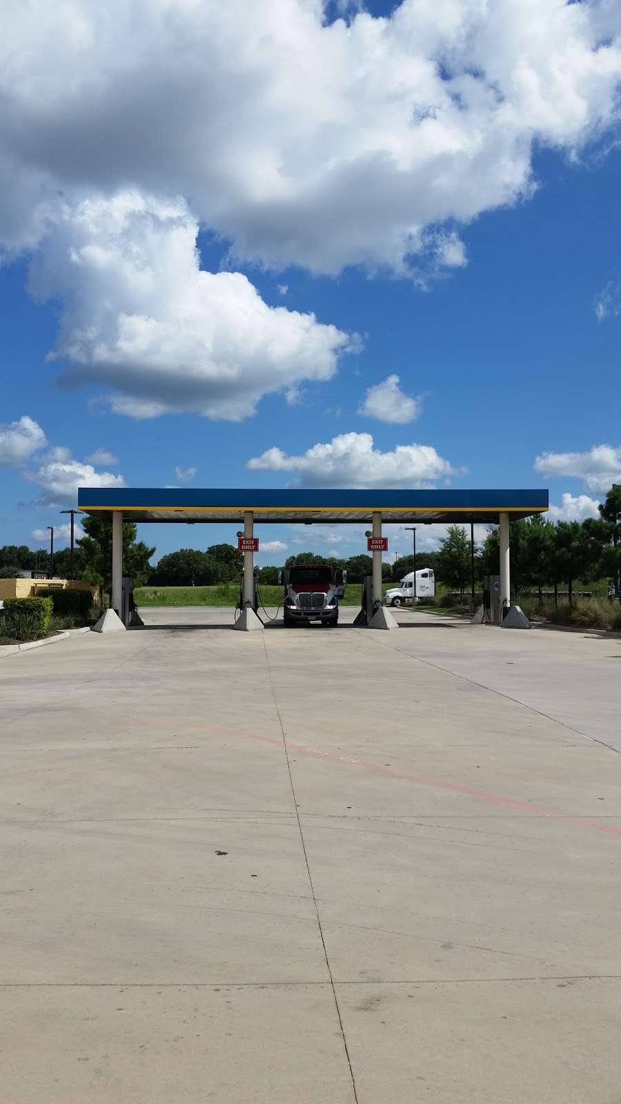 Corner Store | 620 N Farm to Market 3083 Rd E, Conroe, TX 77301, USA | Phone: (936) 756-6192