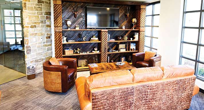 Creative Leather Furniture, Chandler | 450 N McClintock Dr, Chandler, AZ 85226, USA | Phone: (480) 820-6500