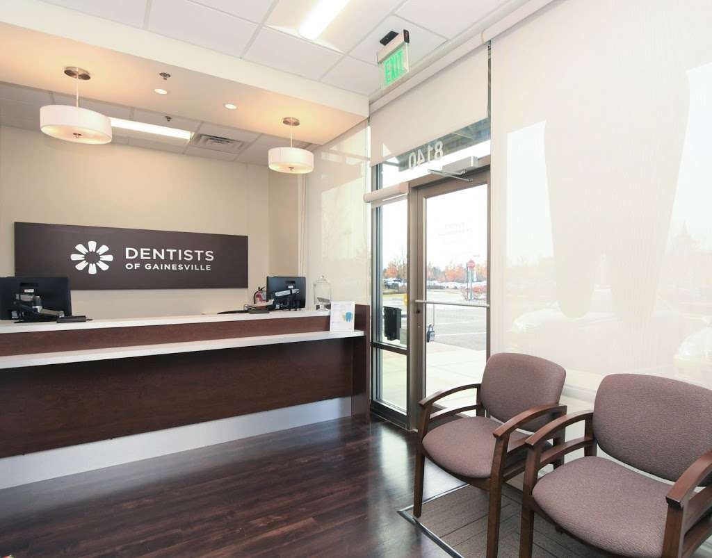 Dentists of Gainesville | 8140 Stonewall Shops Square, Gainesville, VA 20155, USA | Phone: (571) 298-8279