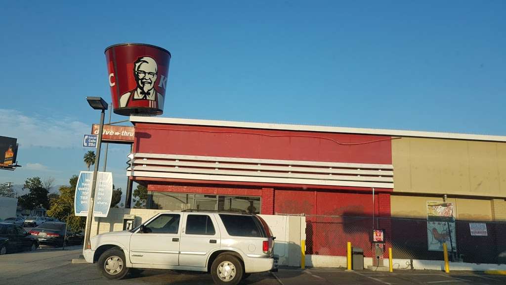 KFC | 12044 Roscoe Blvd, North Hollywood, CA 91605, USA | Phone: (818) 767-2025