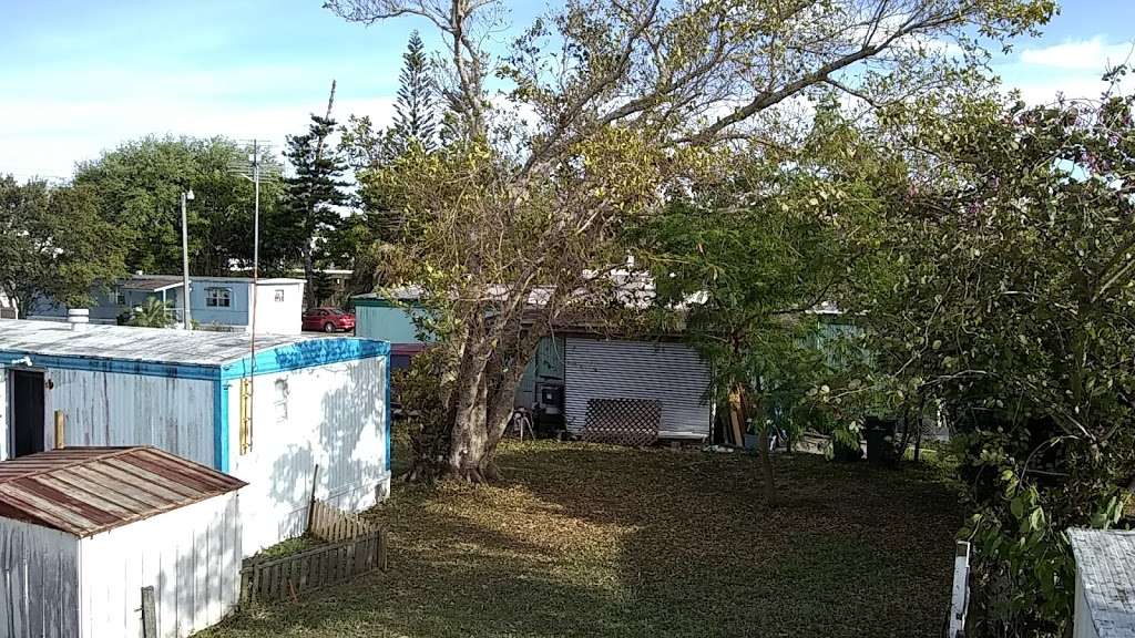 Meadows Mobile Home Park | 1100 Estates Ln, Melbourne, FL 32934 | Phone: (321) 329-5320