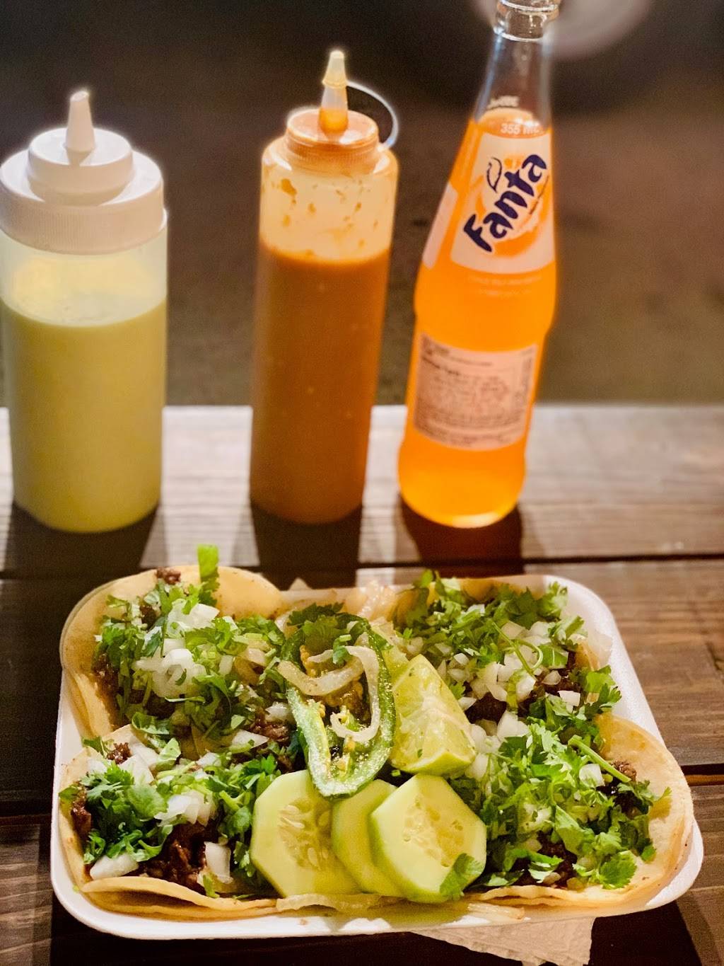 El Buen Taco | 9433 Parkfield Dr, Austin, TX 78758, USA | Phone: (512) 436-5798