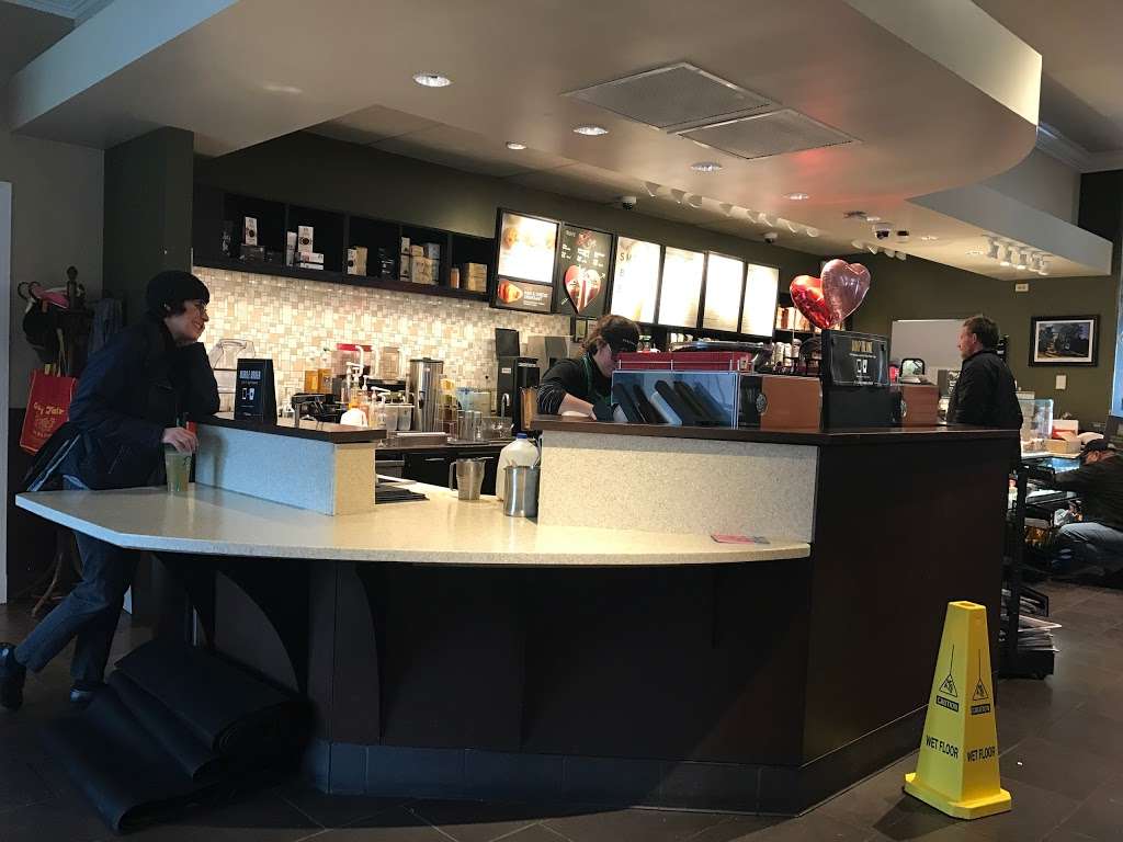 Starbucks | 1933 W 103rd St, Chicago, IL 60643 | Phone: (773) 239-7139