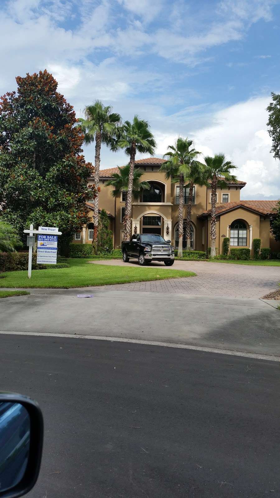 Pete Madison Properties | Photo 4 of 8 | Address: 4908 Oak Island Rd, Belle Isle, FL 32809, USA | Phone: (407) 908-4548