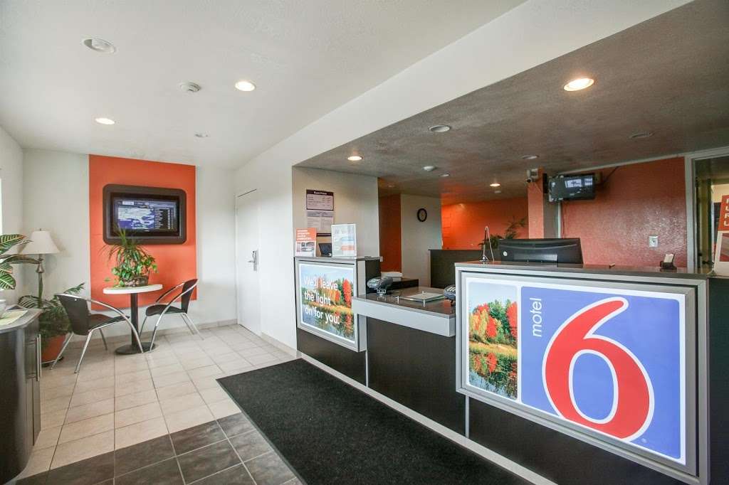 Motel 6 Elkton MD | 223 Belle Hill Rd, Elkton, MD 21921, USA | Phone: (410) 392-5020