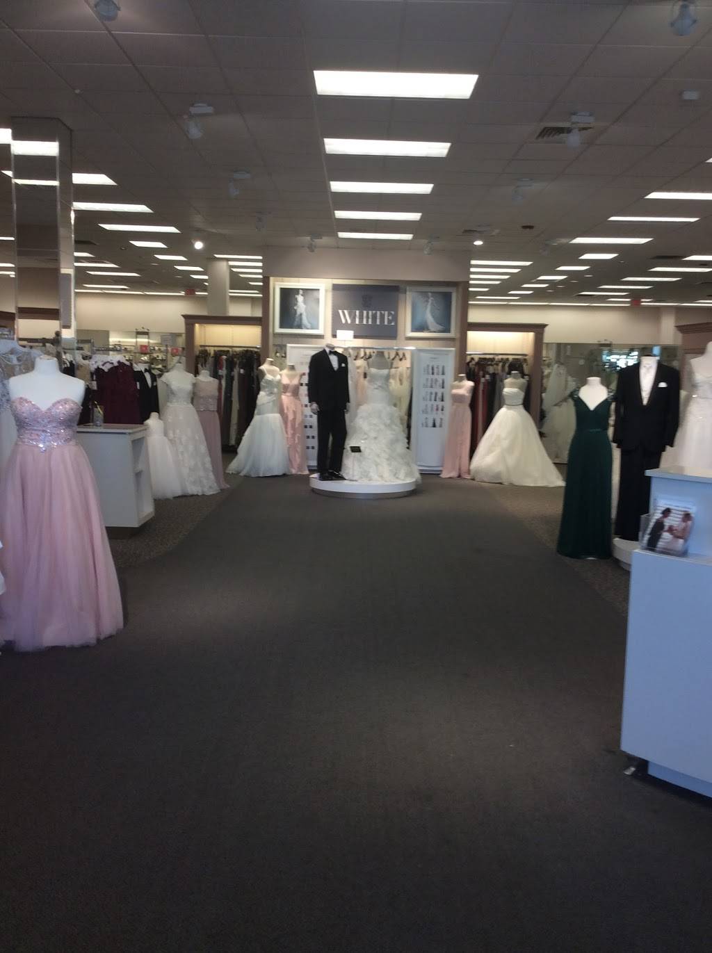 Davids Bridal | 9717 Northlake Centre Pkwy Suite L, Charlotte, NC 28216, USA | Phone: (704) 567-6980