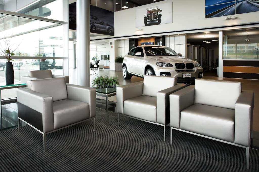 Schomp BMW | 1190 Plum Valley Ln, Highlands Ranch, CO 80129, USA | Phone: (303) 730-1300