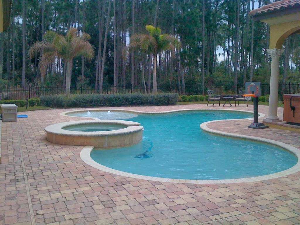 Windermere Pool Cleaning | 11164 Park Ave, Windermere, FL 34786 | Phone: (407) 421-9936